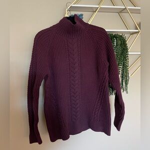 Lululemon sweater